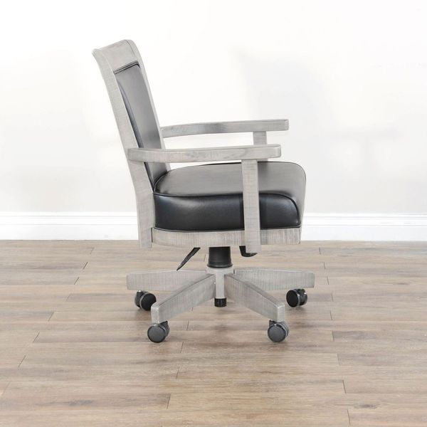 Sunny Designs Game Chair